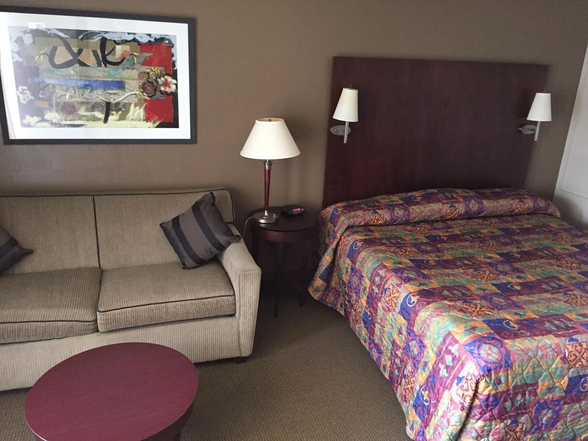 Whitemud Inn Edmonton South Buitenkant foto